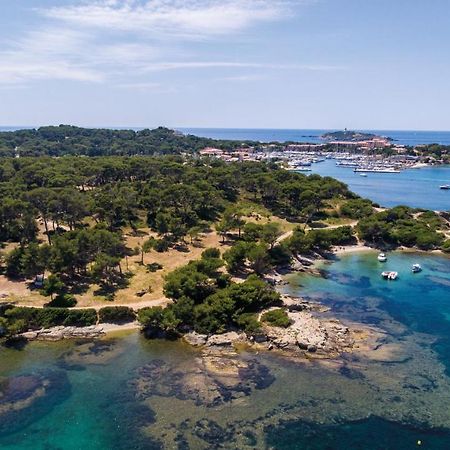 Hotel Helios & Spa - Ile Des Embiez シス・フール・レ・プラージュ エクステリア 写真