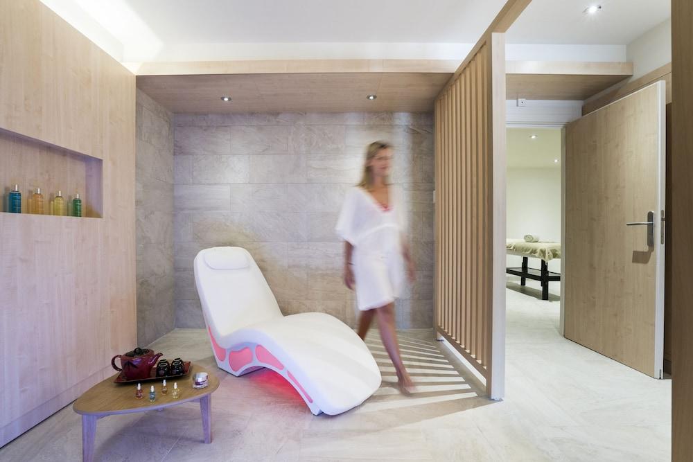 Hotel Helios & Spa - Ile Des Embiez シス・フール・レ・プラージュ エクステリア 写真