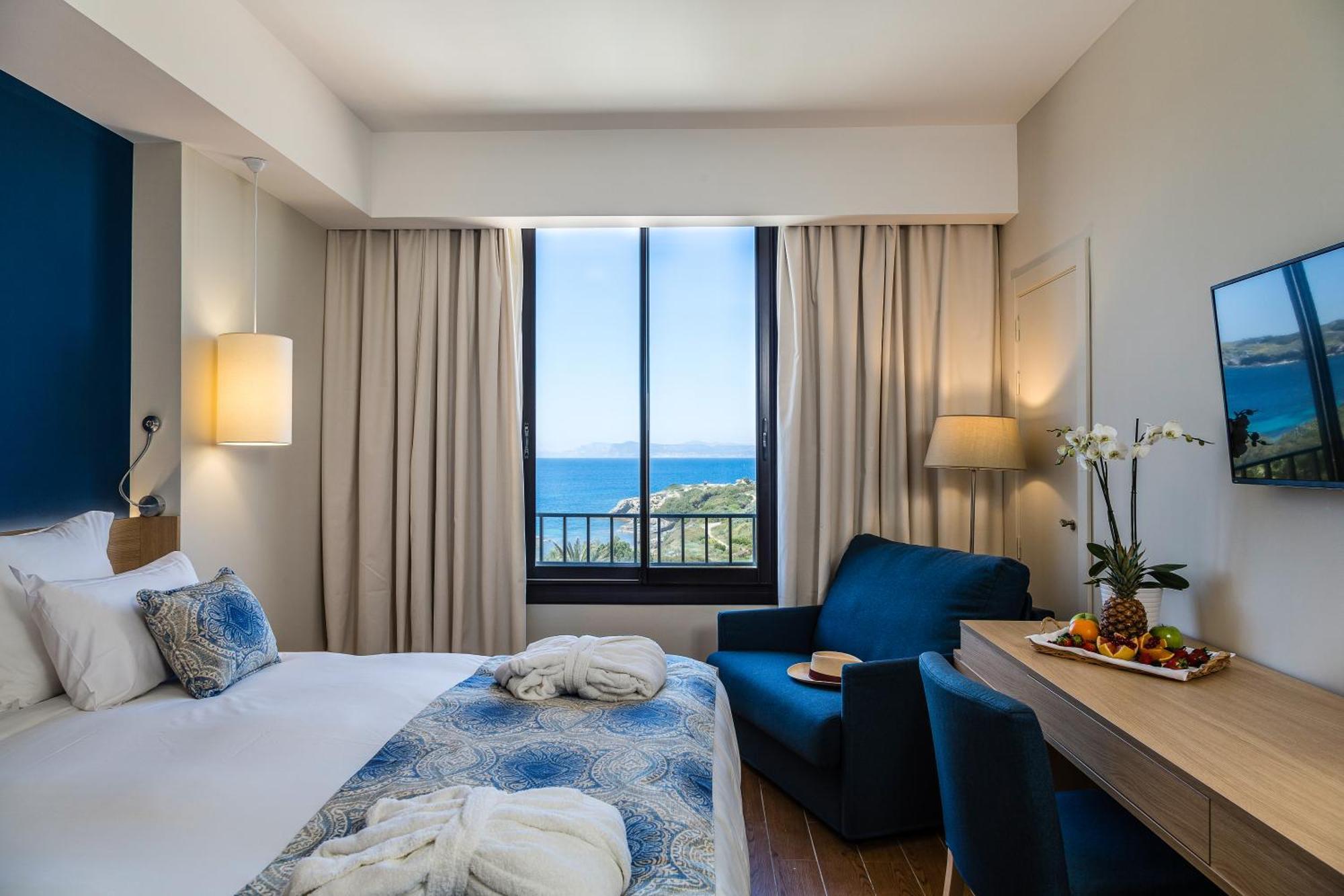Hotel Helios & Spa - Ile Des Embiez シス・フール・レ・プラージュ エクステリア 写真